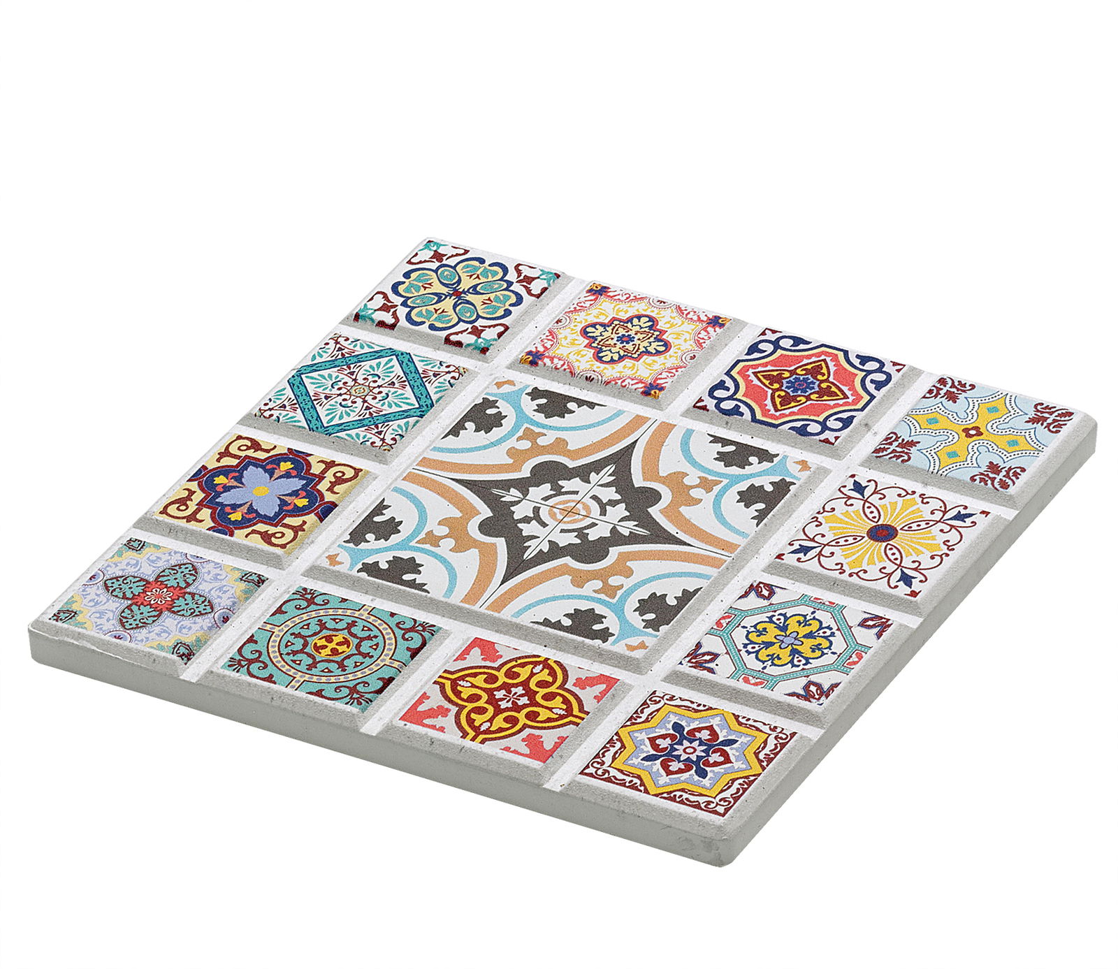 Zassenhaus Untersetzer MARRAKESCH Bunte Untersetzer im Mosaikstil mit verschiedenen geometrischen Mustern, aus einer leicht schrägen Perspektive fotografiert.