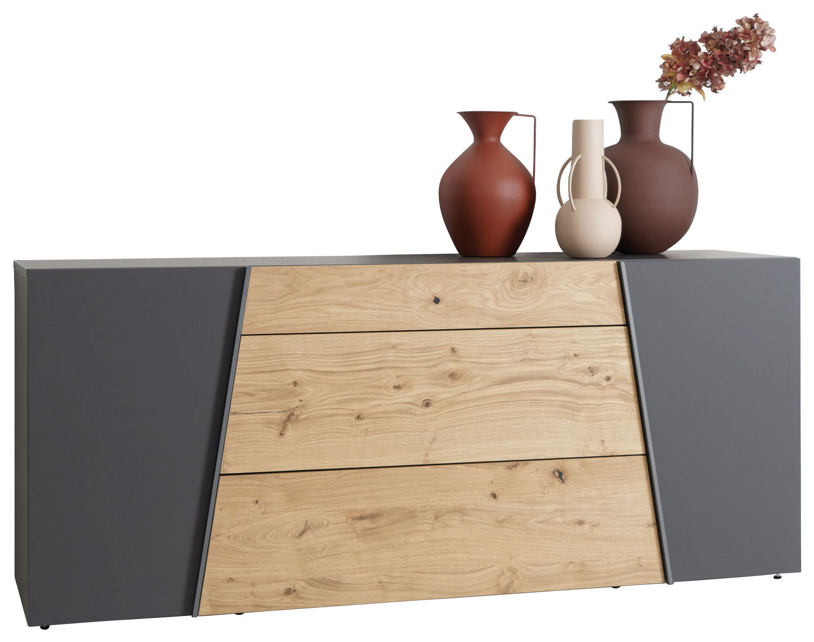 Modernes Sideboard mit grauen Seiten und Holzfront, dekoriert mit drei Vasen, aus frontaler Perspektive.