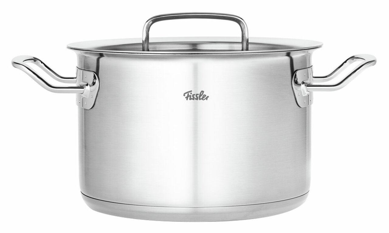 Fissler Kochtopf ORIGINAL-PROFI COLLECTION 2 Edelstahl-Kochtopf mit Metalldeckel, seitliche Perspektive, zeigt zwei Griffe und einen Deckelgriff.