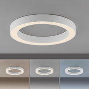 Moderne LED-Deckenleuchte in runder Form, seitliche Perspektive, mit verschiedenen Lichtfarben.