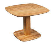 Moderner Couchtisch aus Holz mit quadratischer Tischplatte und zentralem Standfuß, seitliche Perspektive