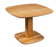 Moderner Couchtisch aus Holz mit quadratischer Tischplatte und zentralem Standfuß, seitliche Perspektive