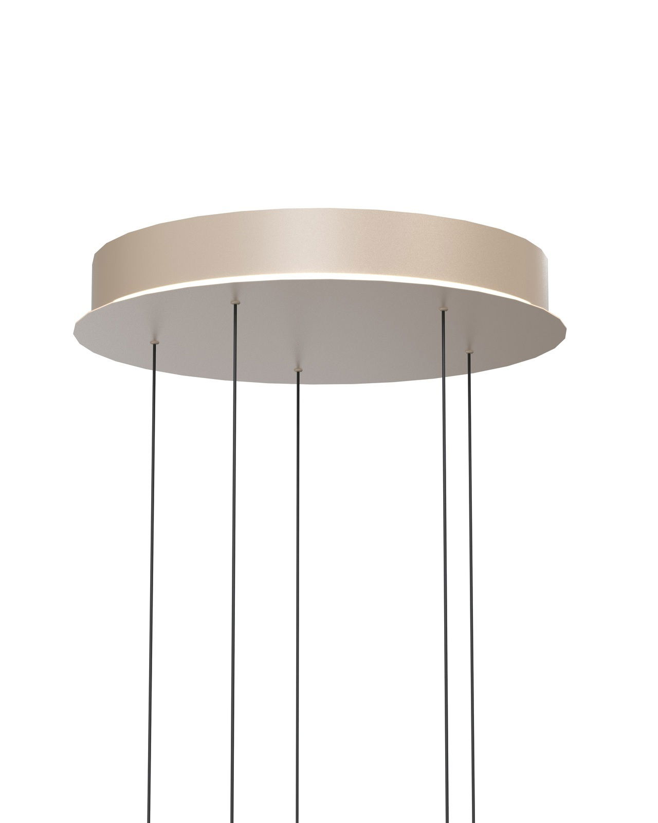 Moderne LED-Pendelleuchte von unten betrachtet, mit runder, goldener Deckenhalterung und vier schwarzen Kabeln.