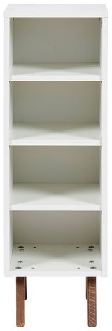 Weißes Unterstellregal mit vier offenen Fächern, frontal fotografiert, auf Holzbeinen stehend.