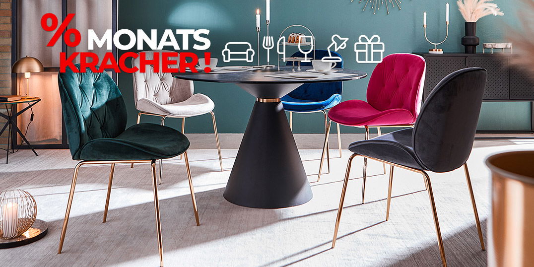 Moderner Esstisch mit bunten Samtstühlen im stilvollen Wohnzimmer – Monatskracher Angebot