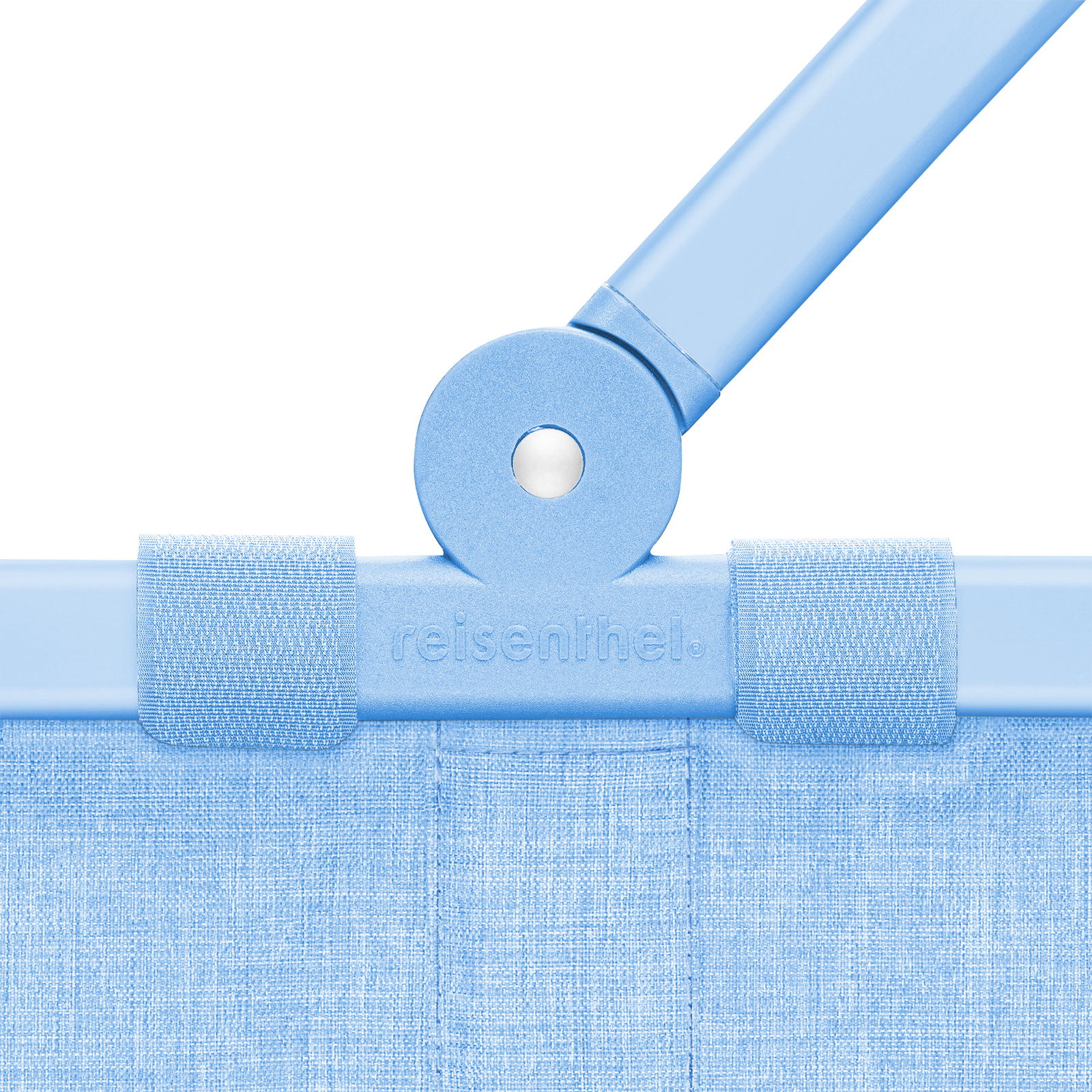 Nahaufnahme des blauen Rahmens eines carrybag mit Textilbespannung, seitliche Perspektive