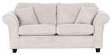 Zweisitzer-Sofa in hellgrauem Stoff mit geripptem Design, frontal fotografiert