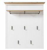 Garderobenpaneel mit fünf Haken und einem Regalbrett aus Holz, Frontalansicht