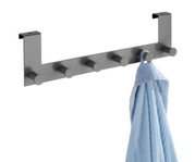 Türgarderobe Celano mit fünf Haken, seitliche Perspektive, mit einem blauen Handtuch.