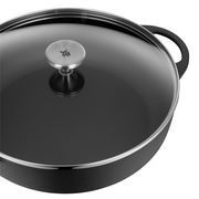 Bauernpfanne 28cm mit Glasdeckel und Metallgriff, seitliche Perspektive