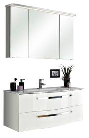 Moderner Badblock mit Spiegelschrank und Waschbecken, Frontalansicht