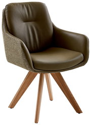 Moderner Armlehnstuhl mit olivgrünem Polster und Holzbeinen, seitliche Perspektive