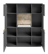 Frontale Ansicht eines modernen Highboards mit offenen und geschlossenen Fächern in dunklem Holzdesign.