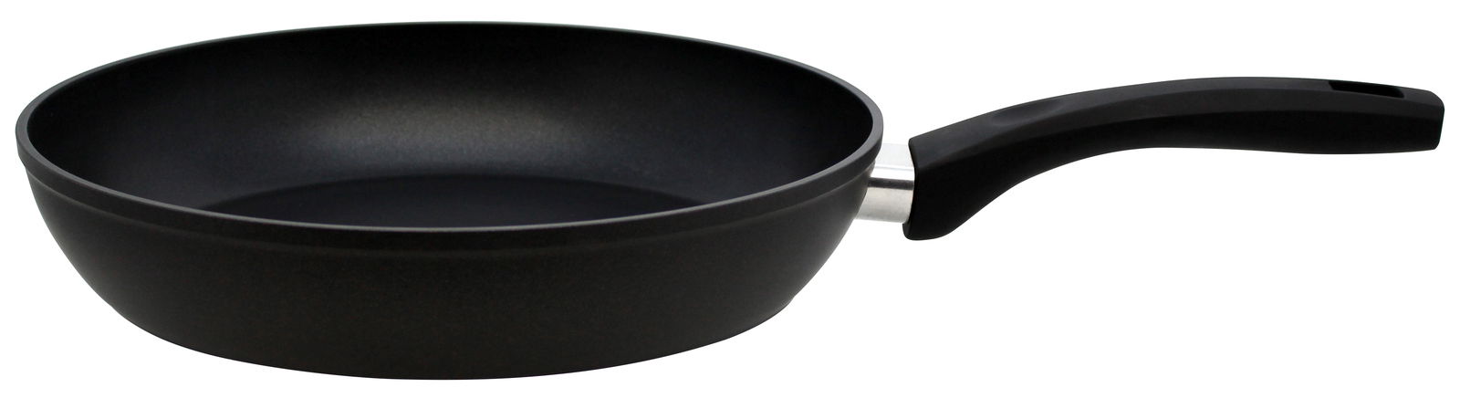 Schwarze Bratpfanne Lukullus 24cm mit ergonomischem Griff, seitliche Perspektive