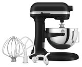 Schwarze Küchenmaschine Heavy Duty 5,2L mit Rührschüssel und drei Aufsätzen, seitliche Perspektive