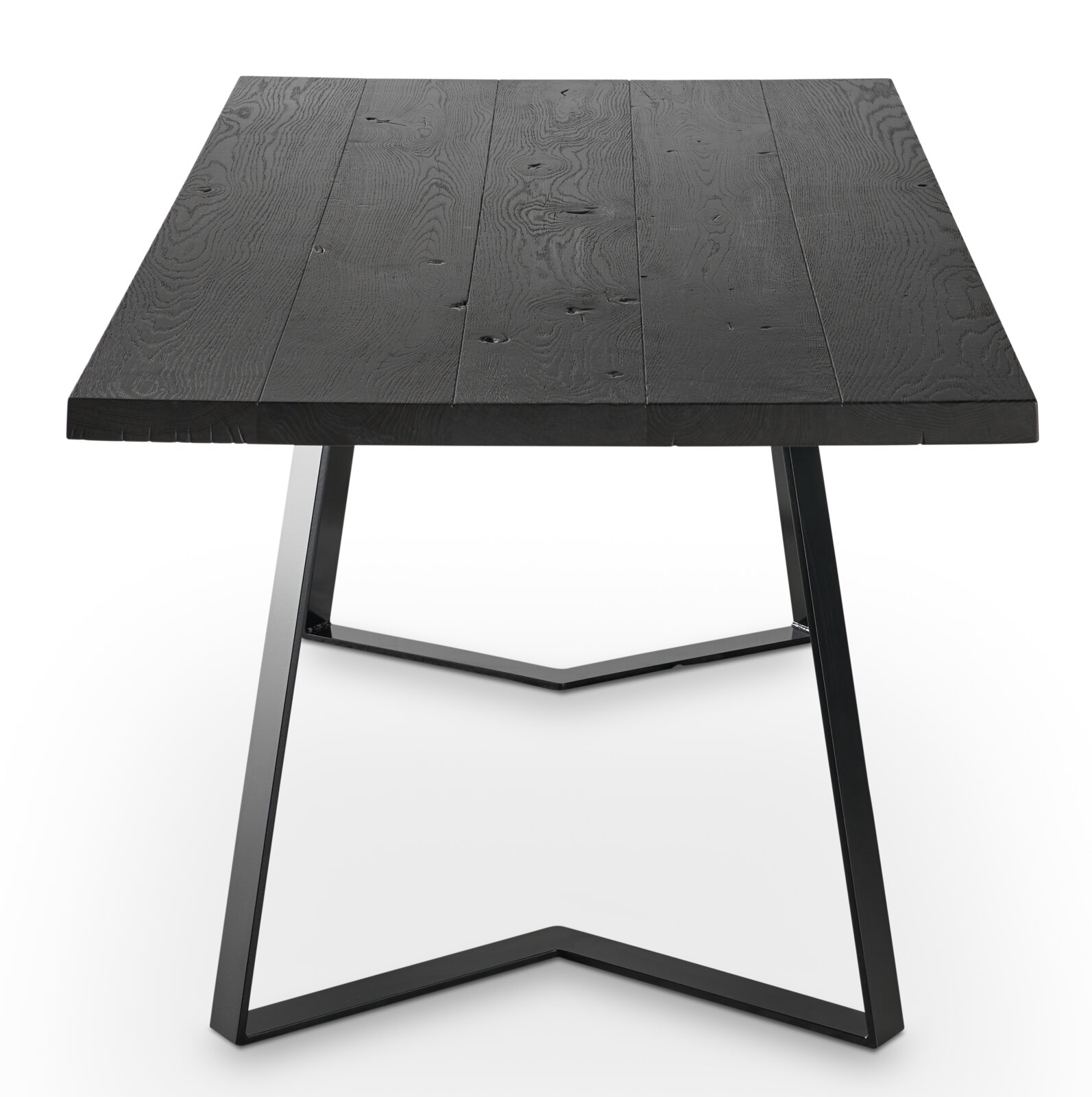 Schwarzer Esstisch aus Holz mit Metallgestell, frontal fotografiert