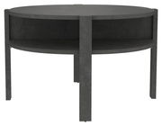 Runder Couchtisch aus dunklem Material mit zusätzlicher Ablagefläche, frontal betrachtet.