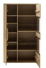 Geöffnetes Highboard aus Holz mit mehreren Regalfächern, frontale Ansicht.