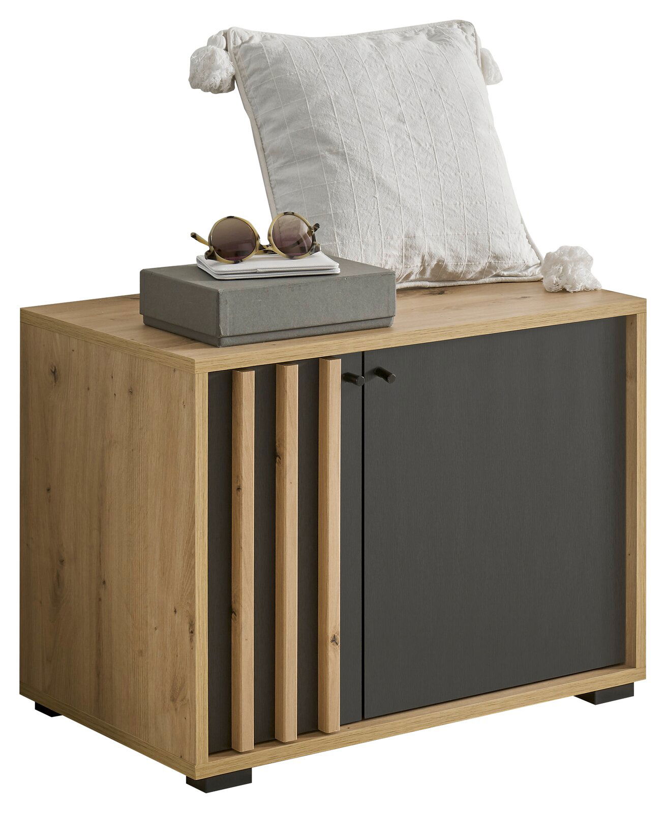 XORA Garderobenbank VOLANO Garderobenbank aus Holz mit schwarzer Tür, dekoriert mit einem weißen Kissen und Sonnenbrille, seitliche Perspektive