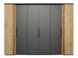 Moderner Kleiderschrank mit grauen Türen und Holzseiten, Frontalansicht