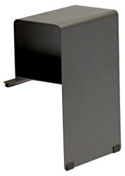 Moderner Lounge Beistelltisch aus Metall in dunkler Farbe, seitliche Perspektive