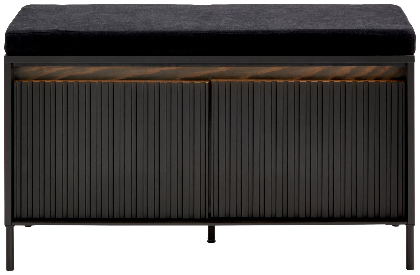 Frontale Ansicht einer modernen Garderobenbank mit schwarzem Polster und gerillter Front.