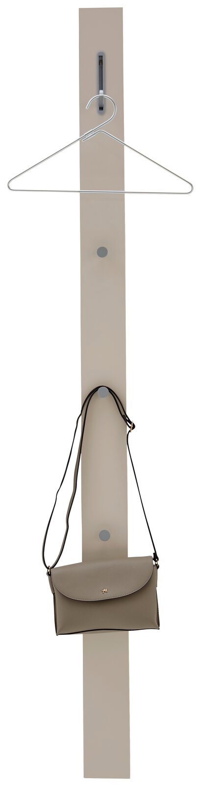 Garderobenpaneel in vertikaler Ansicht mit Kleiderbügel und Handtasche