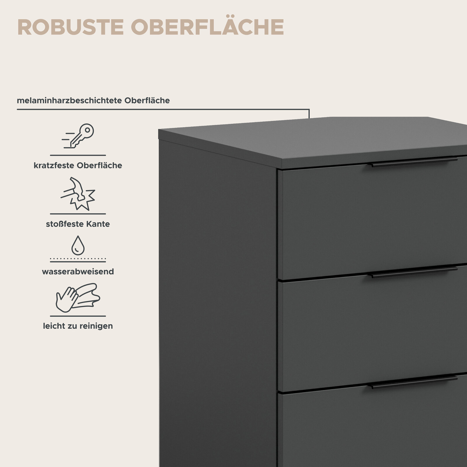 Schwarze Kommode mit drei Schubladen und melaminharzbeschichteter, robuster Oberfläche; Ansicht schräg von vorne oben (3/4-Perspektive) mit Hinweis auf kratzfest, stoßfest, wasserabweisend und leicht zu reinigen.