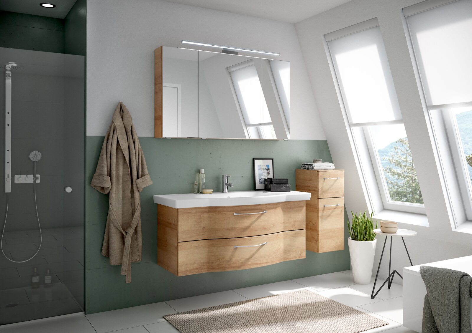Moderner Badblock in Holzoptik mit Waschbecken und Spiegel, seitliche Perspektive