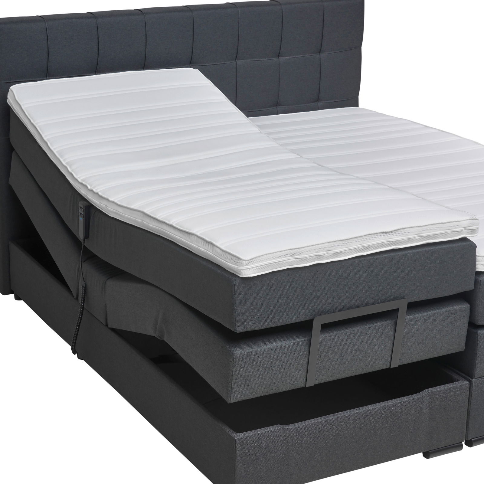 Boxspringbett mit verstellbarer Matratze, seitliche Perspektive