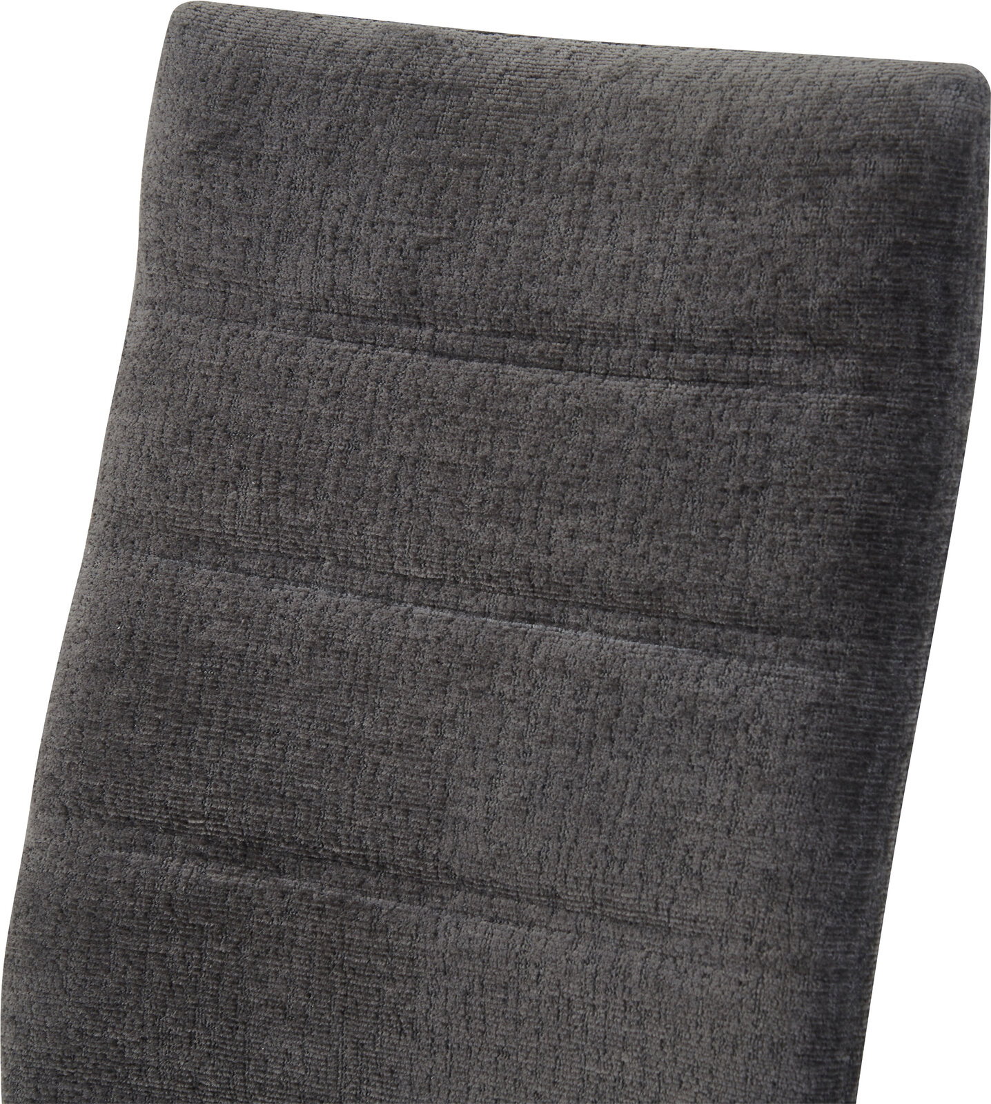 Dunkelgraues, rechteckiges Handtuch mit weicher Frottee-Struktur und dezenten Querstreifen, schräg von oben in Nahaufnahme freigestellt auf weißem Hintergrund
