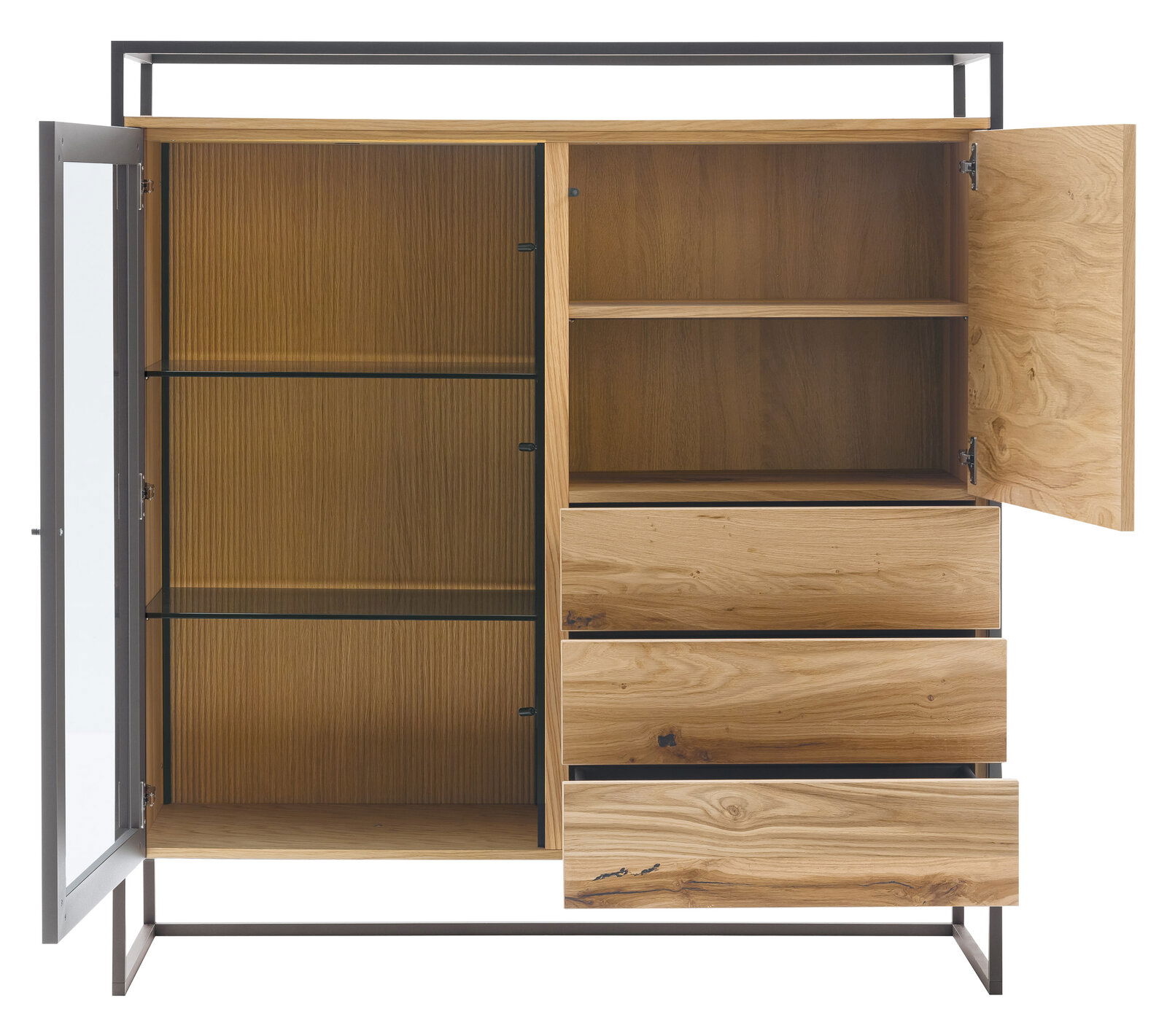Offenes Highboard aus Holz mit Glas- und Holztüren, drei Schubladen und Regalböden, frontal betrachtet.