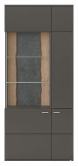 Vitrine in dunklem Holz mit Glastüren und Regalböden, frontal betrachtet.