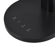 Nahaufnahme der schwarzen Basis einer Tischleuchte mit Touch-Bedienelementen für Ein/Aus, Helligkeit und Timer.