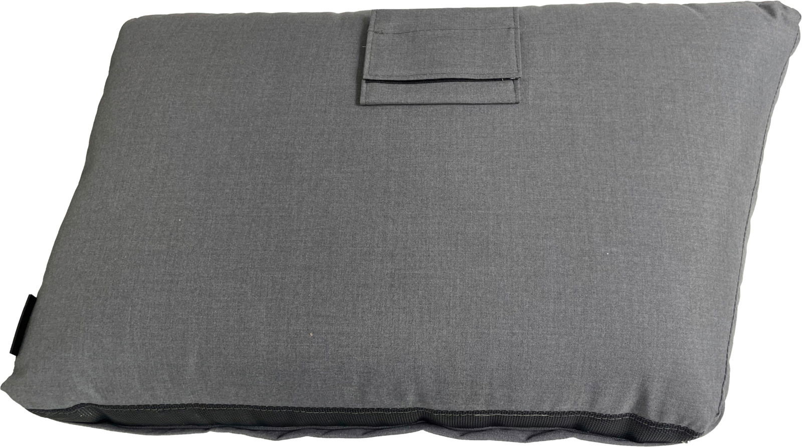 Graue Lounge-Rückenlehne in Vorderansicht mit rechteckiger Form und einer kleinen Tasche oben.