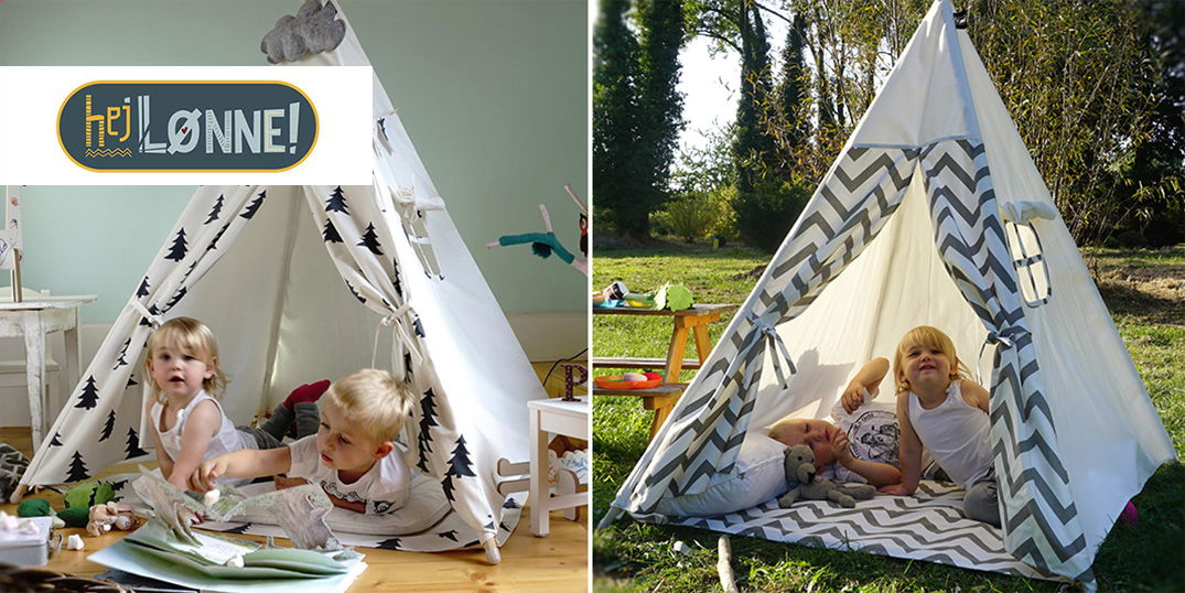 Kindern, die in Tipi-Zelten spielen. Auf dem einen im Zelt mit Spielzeug und auf dem anderen draußen mit Kissen und einem Plüschtier.