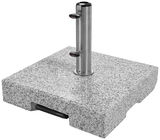 Granit-Sockel mit Edelstahlrohr, seitliche Perspektive