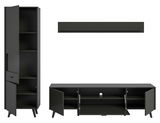 Wohnkombination in dunklem Design, bestehend aus einem hohen Schrank mit offenen und geschlossenen Fächern, einem langen TV-Schrank mit Türen und einem Wandregal. Frontalansicht.