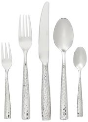 Besteckset mit gehämmertem Griffdesign, bestehend aus Gabel, Messer, Esslöffel, Teelöffel und Kuchengabel, frontal abgebildet.