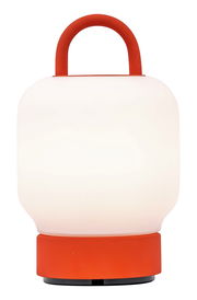 Tragbare orangefarbene Lampe mit rundem Griff, frontal abgebildet.
