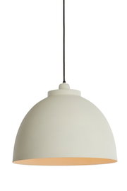 Hanglamp KYLIE in wit, zijaanzicht, met een strak, halfronde vormgeving.