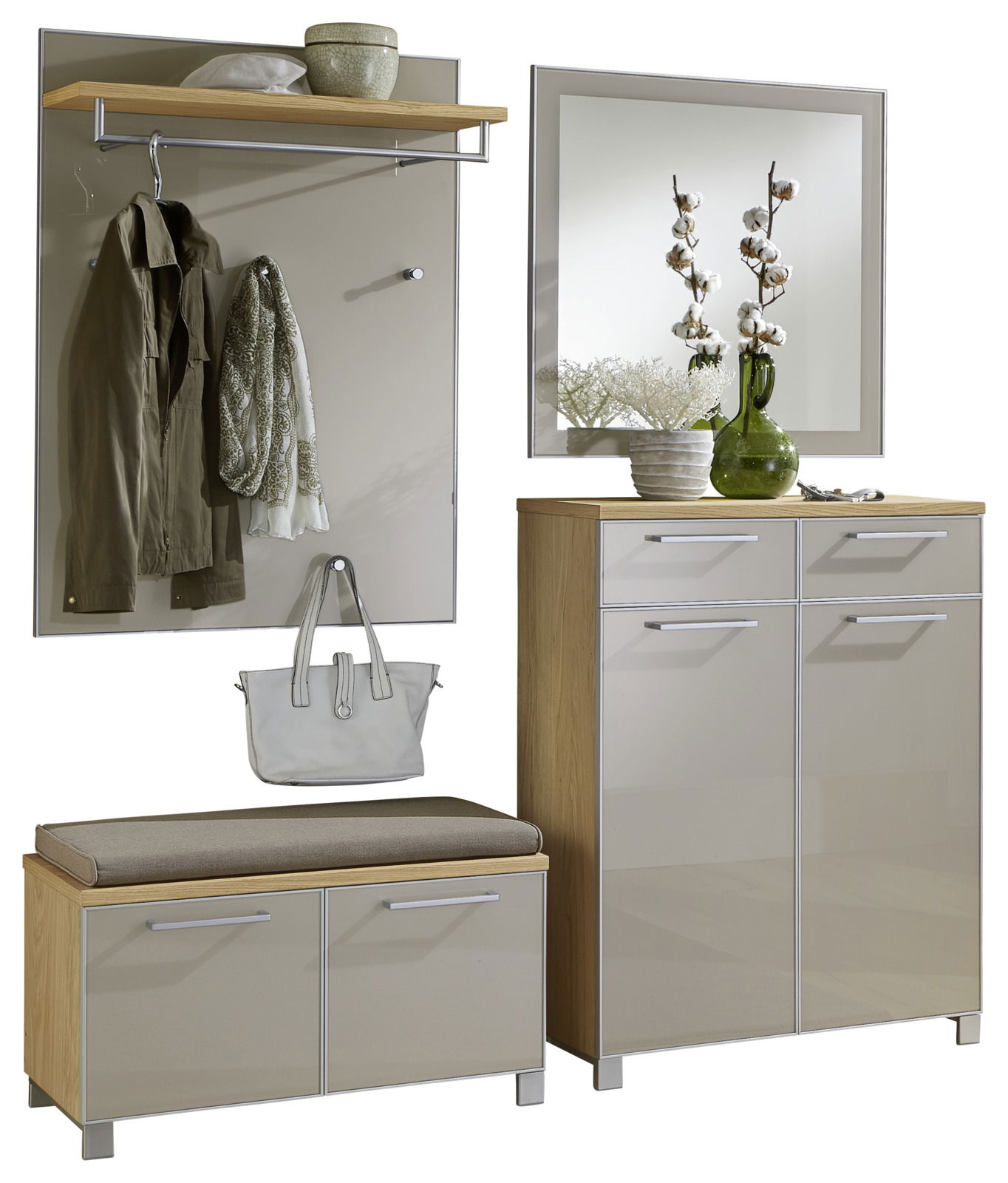 VOSS Garderoben-Set 5-tlg. SANTINA Garderoben-Set 5-tlg. in moderner Perspektive, bestehend aus einem Spiegel, einer Garderobenleiste mit Ablage, einem Schuhschrank und einer Sitzbank mit Stauraum, dekoriert mit Pflanzen und Accessoires.