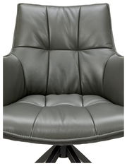 Vorderansicht eines modernen Sessels mit grauem Lederbezug und gepolsterter Sitzfläche.