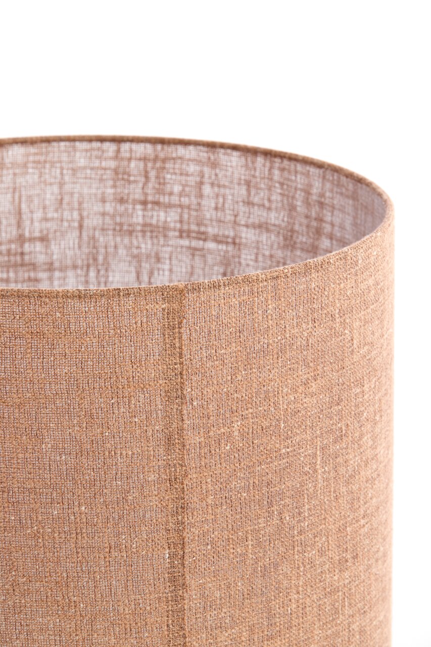 Light&Living Lampenschirm AIKO Nahaufnahme eines zylindrischen, braunen Lampenschirms aus Stoff mit texturierter Oberfläche.