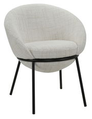 Moderner, cremefarbener Stuhl mit runder Rückenlehne und schwarzen Metallbeinen, seitliche Perspektive