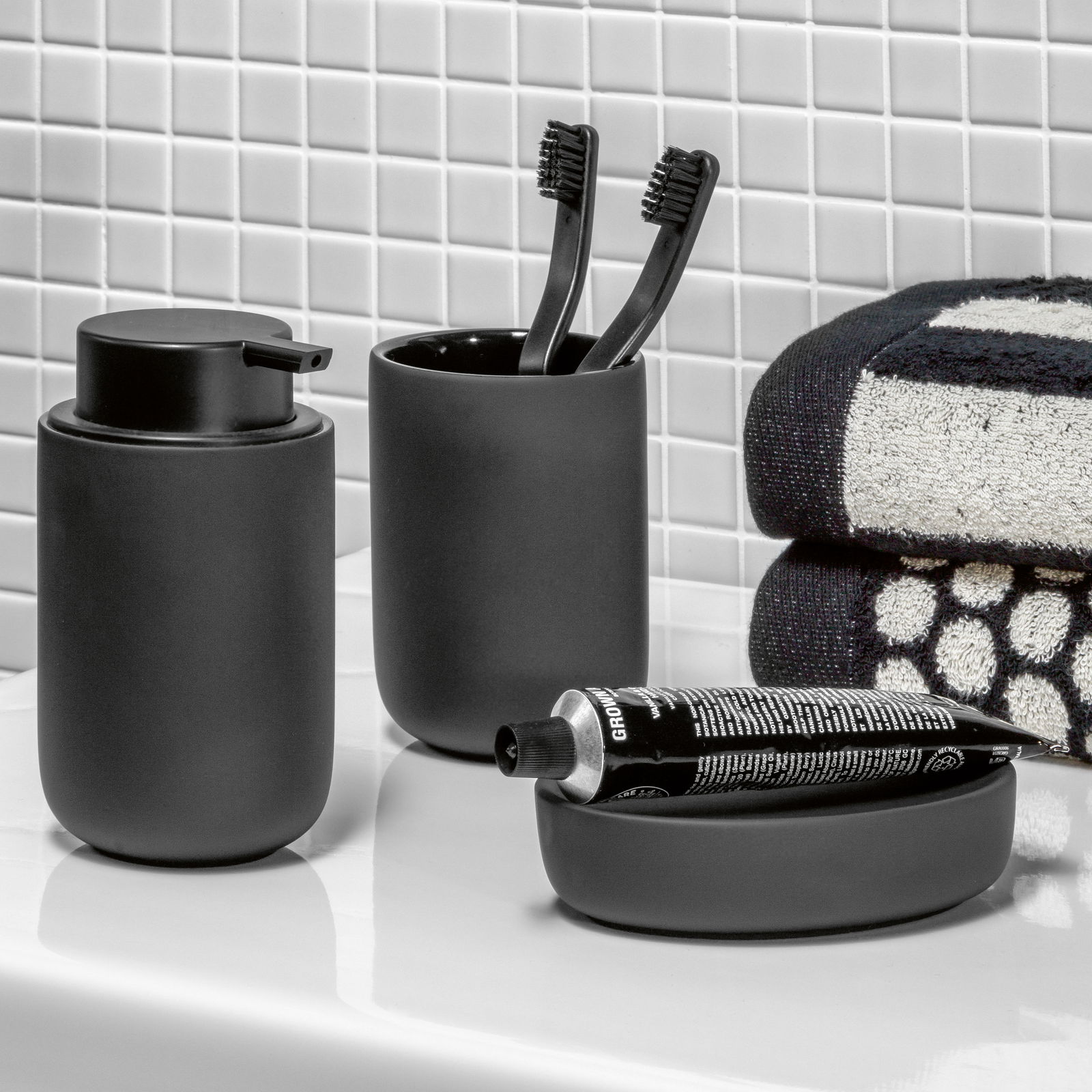 MÖVE Zahnputzbecher BLACK VELVET MÖVE Zahnputzbecher BLACK VELVET