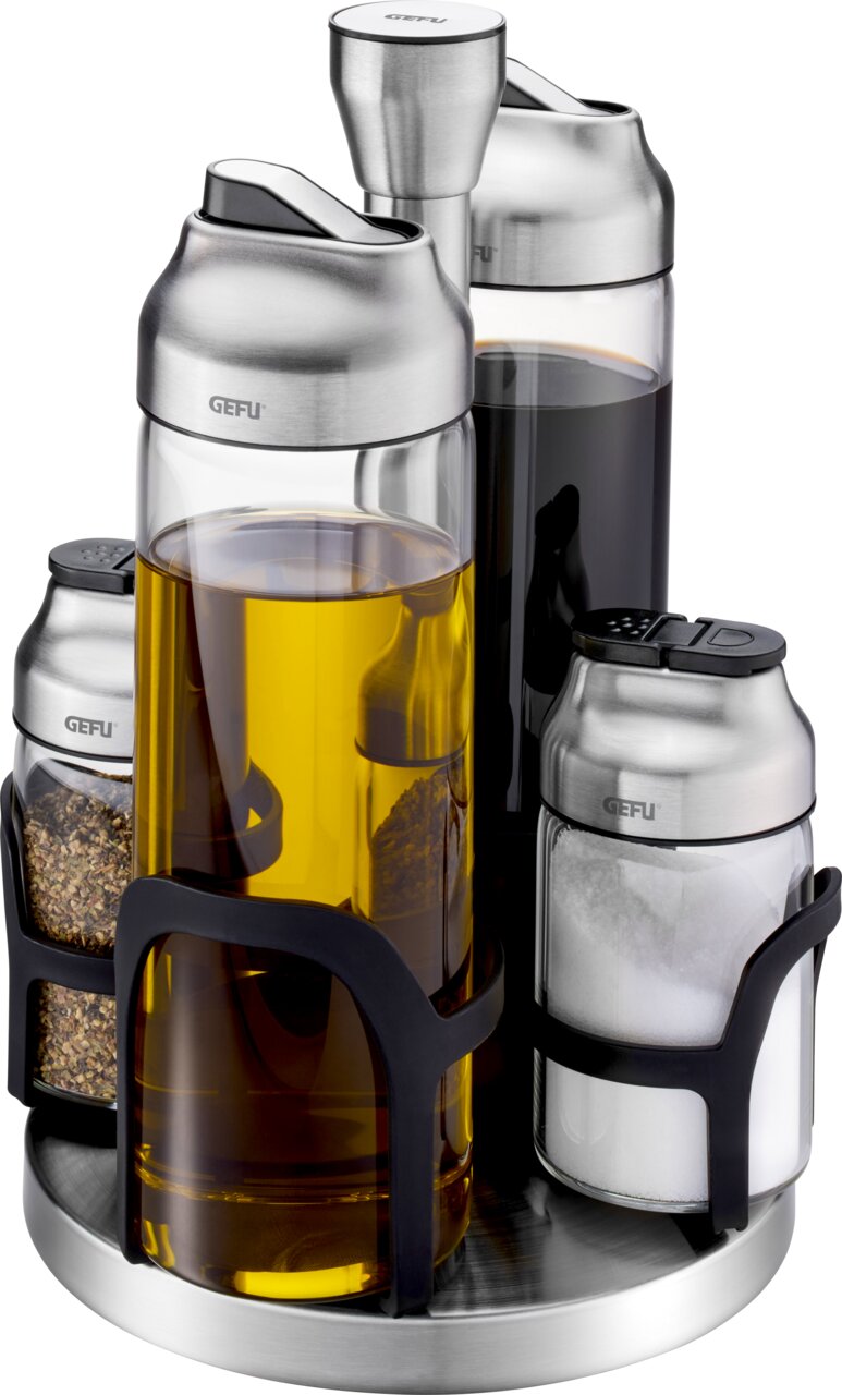 GEFU Essig-Öl und Gewürz Menage 5-tlg. KIPPO Essig-Öl und Gewürz Menage 5-teilig aus Edelstahl und Glas, seitliche Perspektive