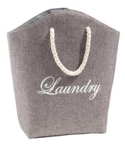 Grijze waszak met het opschrift 'Laundry' en witte touwhandvatten, vooraanzicht