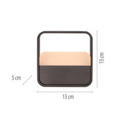Frontansicht der Tischleuchte PURE Go mit quadratischem Design, 13 cm hoch und breit, 5 cm tief, in dunkler Farbe.