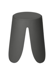 De antracietkleurige poef Comiso in een moderne, minimalistische vorm, hier van voren afgebeeld.